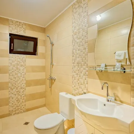 комплекс колонада 3* Hisarya