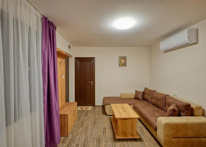 комплекс колонада 3* Hisarya